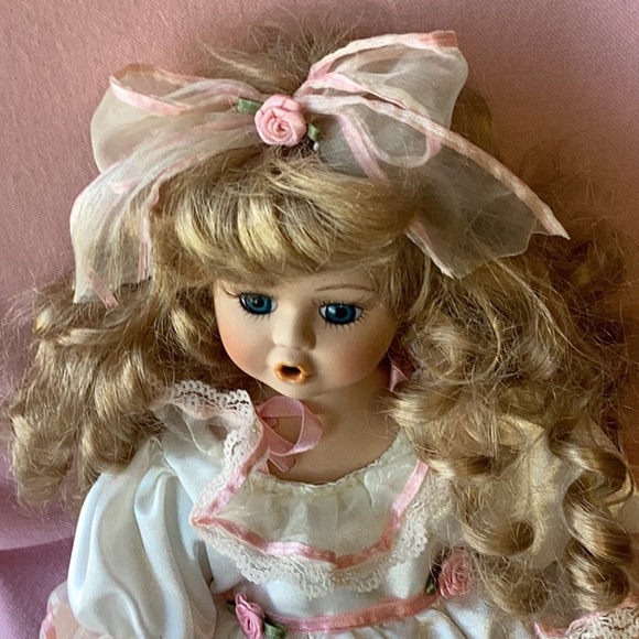 FINAL SALE PRICE Blue Eyed Little Girl W/Curls Porcelain Doll - Picture 2 of 6